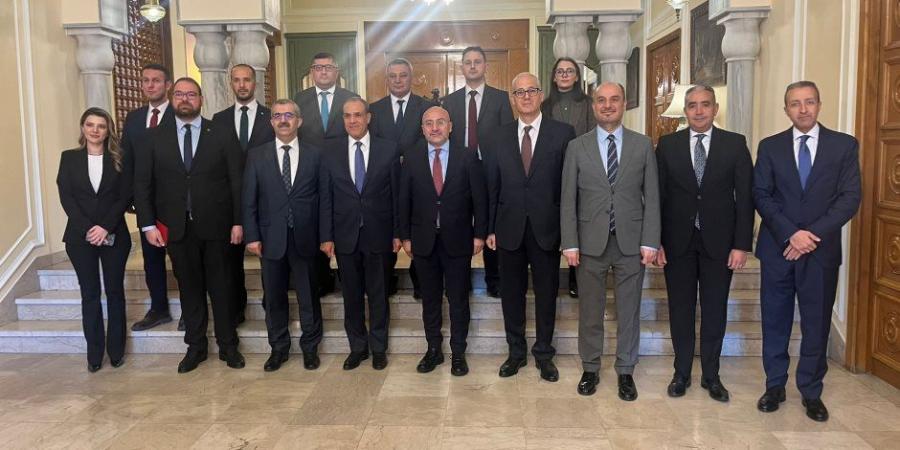 وزير الخارجية يشارك في جلسة نقاشية بمركز الأبحاث التركي SETA - المصدر 24