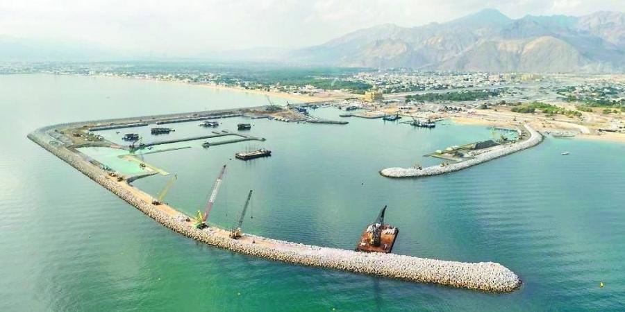 الإطار المالي والاقتصادي..مبادرة عُمانية جديدة لتقليل الاعتماد على النفط والغاز عام 2050 - المصدر 24