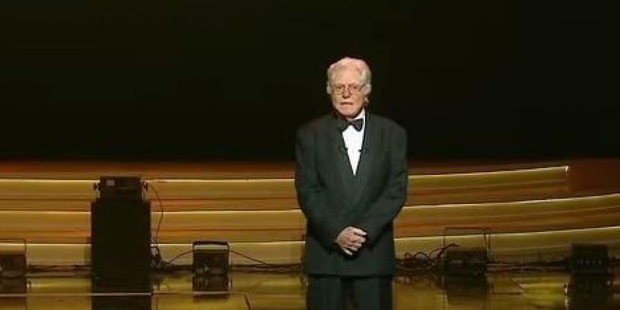 حسين فهمي يكشف عن عدد الأفلام المرممة بحفل افتتاح مهرجان القاهرة السينمائي 46 - المصدر 24