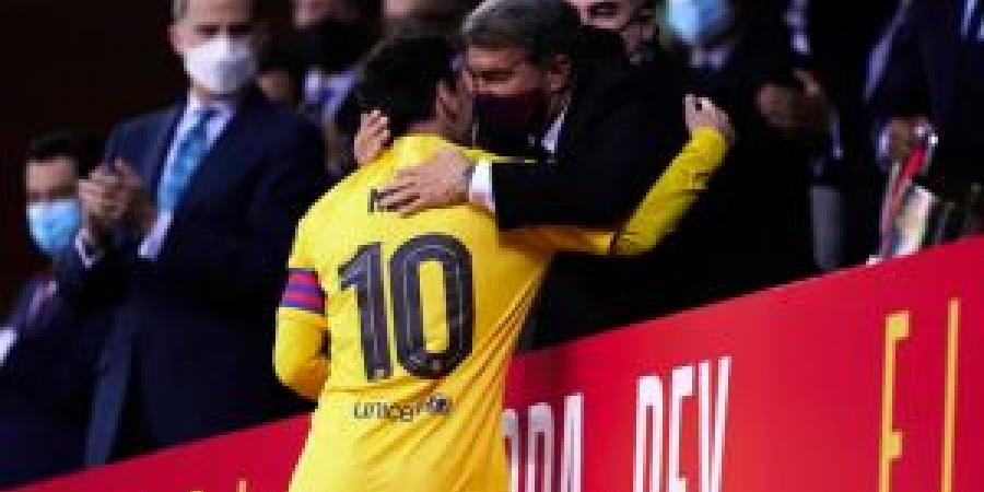 رئيس برشلونة يغلق الباب أمام ميسي: خيار العودة "غير واقعي" - المصدر 24