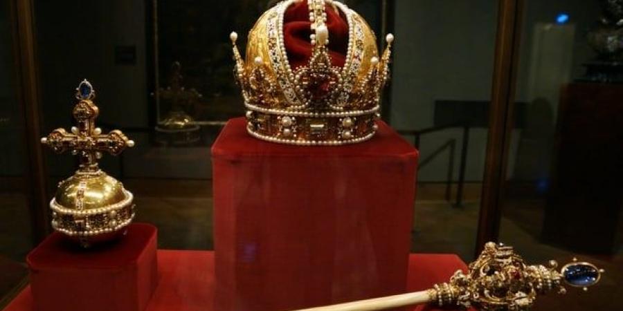 قصص لعائلات ملكية حكمت العالم ثم اختفت فجأة - المصدر 24