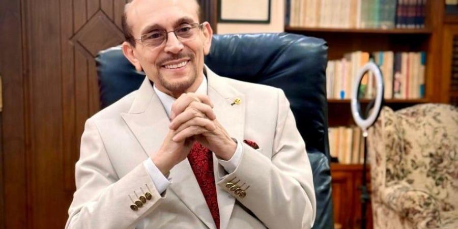 صورة مفبركة تورّط النجوم.. وبيان رسمي يكشف حقيقة وفاة محمد صبحي - المصدر 24