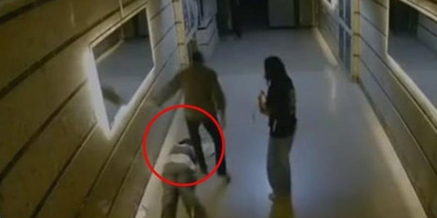 فيديو يوثق اعتداء أب على ابنته يثير غضباً في مصر.. والسلطات تتدخل - المصدر 24