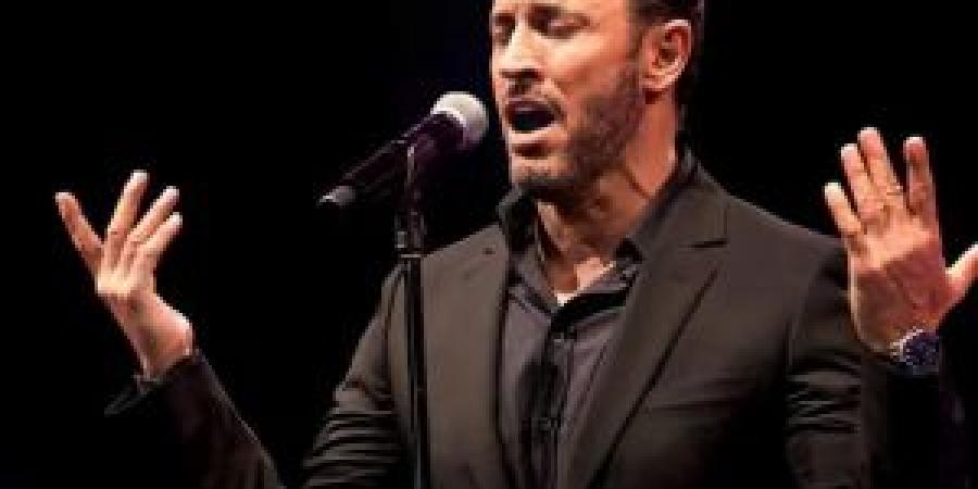 الفنان كاظم الساهر يحيي حفلاً في مدينة البترا وسط حضور جماهيري لافت - المصدر 24