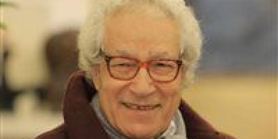 تفاصيل تبرع فاروق حسني بجائزة مؤسسة كيميت لصالح مستشفى أبو الريش للأطفال - المصدر 24