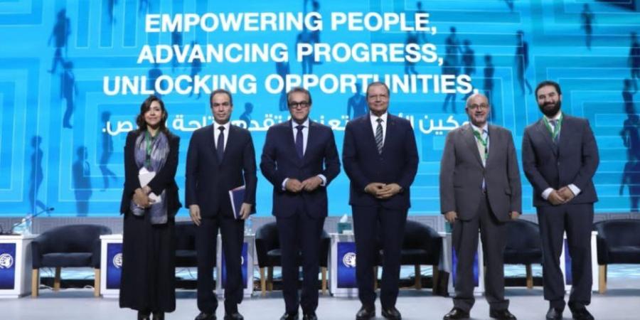 نائب رئيس مجلس الوزراء وزير الصحة يطلق الاستراتيجية الوطنية للصحة الرقمية «2025–2029» - المصدر 24