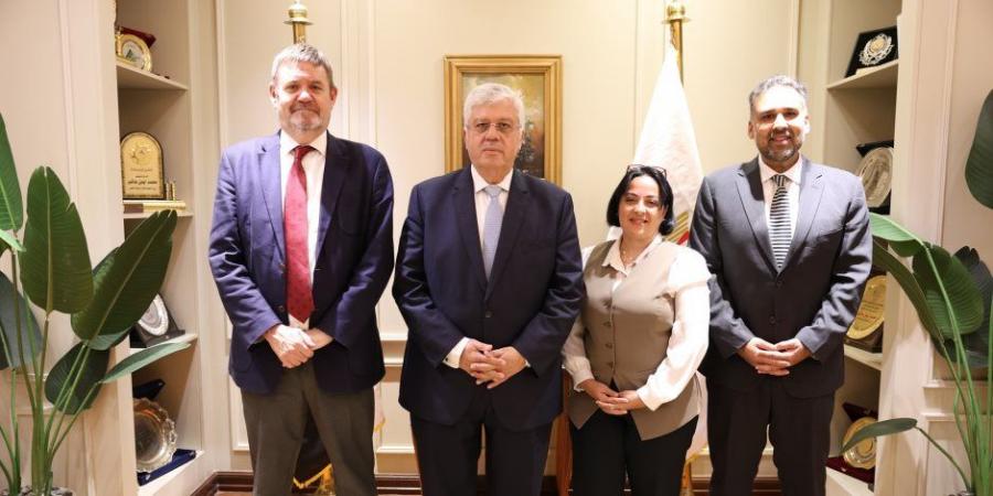 وزير التعليم العالي يبحث تعزيز التعاون الأكاديمي والعلمي مع المجلس الثقافي البريطاني - المصدر 24