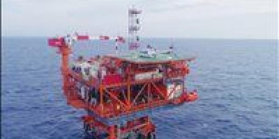 البترول تعلن إنتاج 45 مليون قدم غاز يوميًا من غرب البرلس.. وارتفاع متوقع إلى 75 مليون - المصدر 24