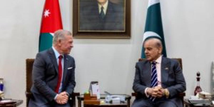 الملك يلتقي رئيس الوزراء الباكستاني في إسلام آباد ويؤكد أهمية توسيع التعاون - المصدر 24