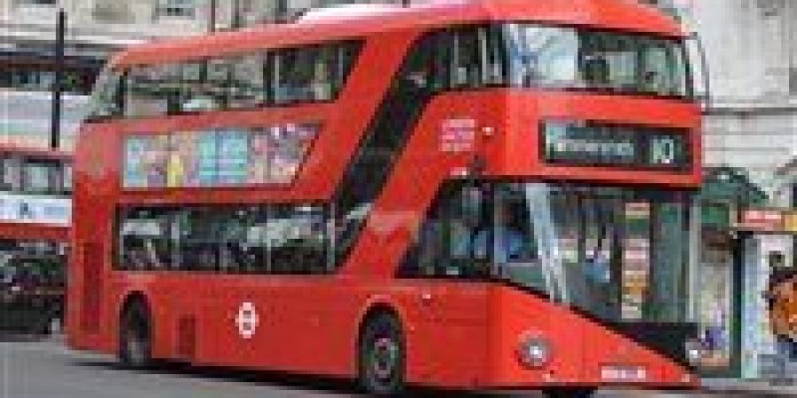 بريطانيا تحقق حول إمكانية التحكم في حافلاتها عن بُعد - المصدر 24