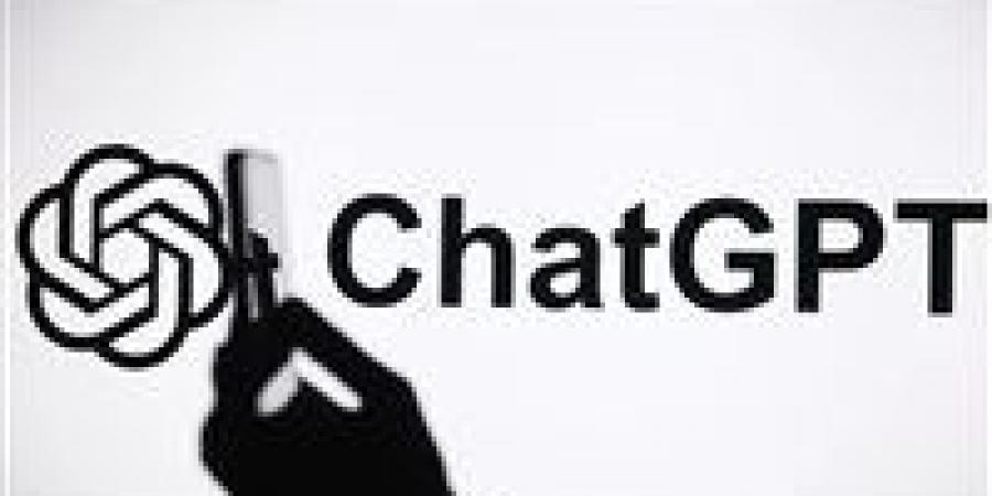 خبراء: الإفراط في استخدام روبوتات المحادثة يضعف التفكير النقدي ويهدد أصالة الأفكار - المصدر 24