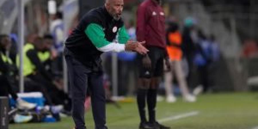 بعد ضياع حلم المونديال .. مدرب نيجيريا يتهم الكونغو بـ "السحر" - المصدر 24