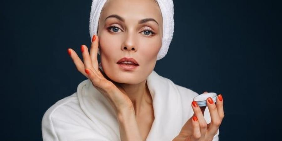 مستحضرات النياسيناميد وفوائدها للبشرة - المصدر 24