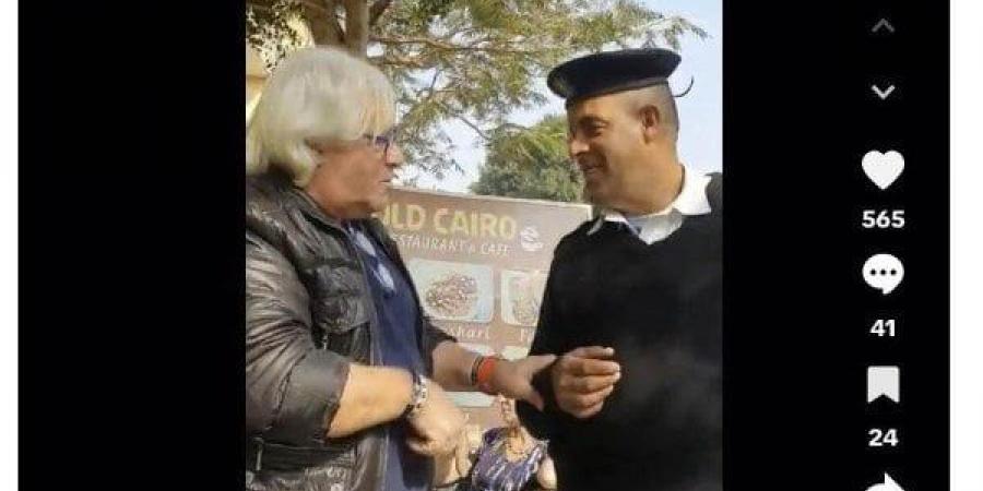 مفبرك.. حقيقة فيديو قيام أجنبى بعرض مبلغ مالي على أمين شرطة - المصدر 24