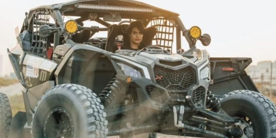 الإماراتية نورا الجساسي تشارك للمرة الثالثة في رالي دبي الدولي "باها" - المصدر 24