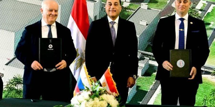 رئيس الوزراء يشهد توقيع أمر شراء الوقود النووى لمحطة الضبعة النووية - المصدر 24