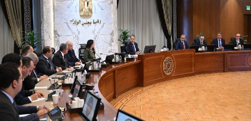 عاجل اخبار مصر | مدبولى: قطاع التطوير العقارى يعد قاطرة نمو الاقتصاد لارتباطه بأكثر من 90 صناعة متنوعة