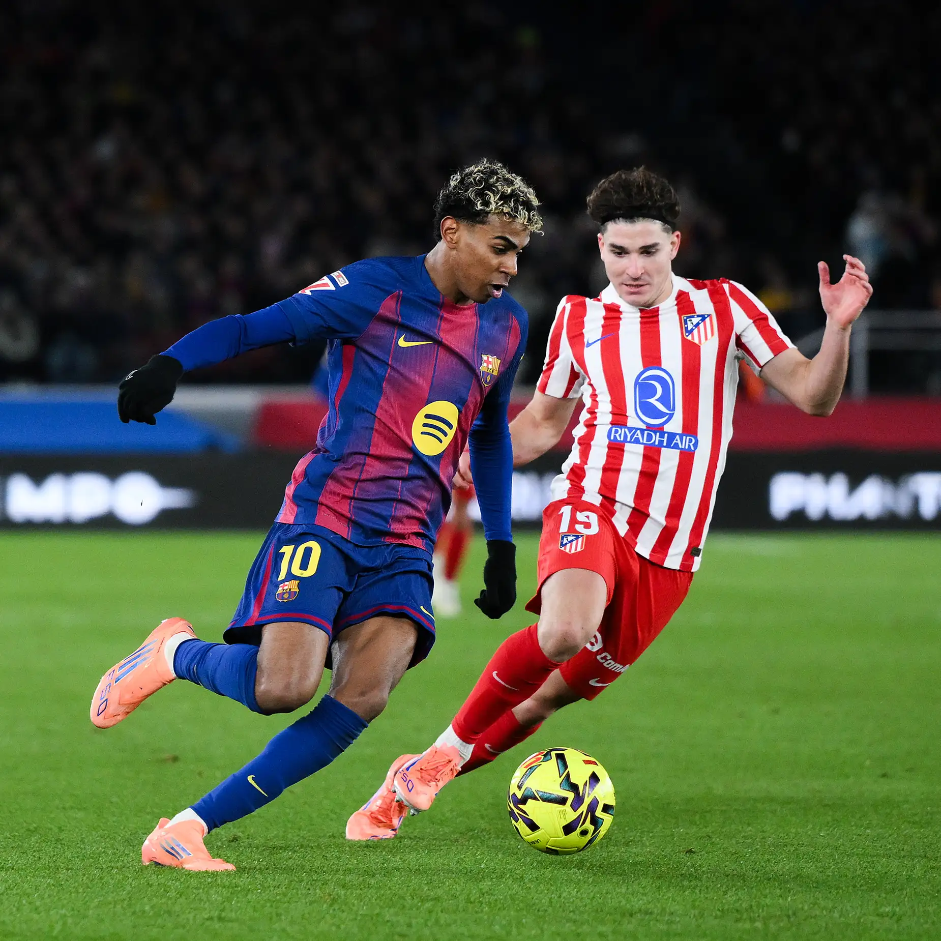 قمة نارية تهز إسبانيا.. موعد مباراة أتلتيكو مدريد وبرشلونة في نصف نهائي كأس ملك إسبانيا 2025-2026 والقنوات الناقلة والتشكيل المتوقع