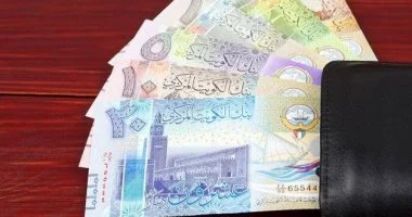 سعر الدينار الكويتي اليوم في مصر الخميس 19 مارس 2026.. استقرار مفاجئ بالبنوك بعد تقلبات السوق – هل الوقت مناسب للتحويل أو الشراء؟