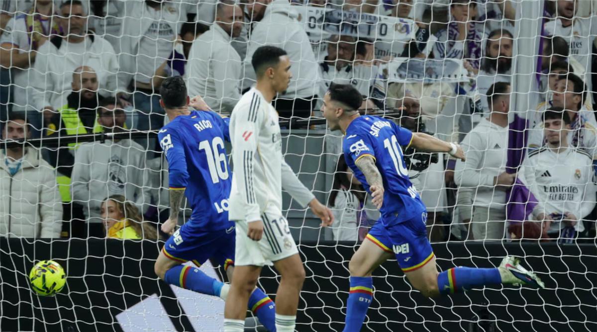 ترتيب الدوري الإسباني بعد سقوط ريال مدريد أمام خيتافي.. برشلونة يغرد منفردًا على القمة ويشعل سباق اللقب!