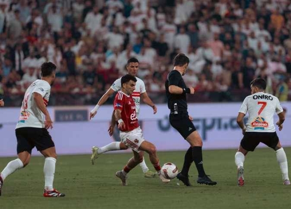 الأهلي والزمالك مباشر في قمة الدوري المصري 2026.. كل ما تريد معرفته عن موعد المباراة والقنوات الناقلة والتشكيل المتوقع والحكم في كلاسيكو الحسم على استاد القاهرة الدولي