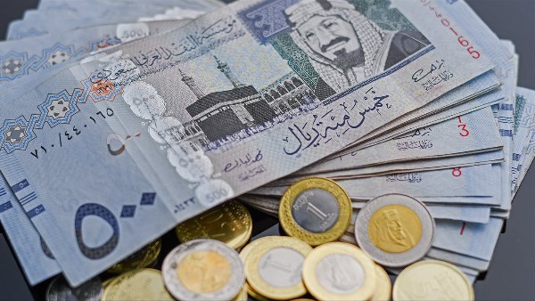 سعر الريال السعودي مقابل الجنيه المصري اليوم الجمعة 3 أبريل 2026 في البنوك.. استقرار ملحوظ وتفاصيل أعلى وأقل سعر بيع وشراء الآن