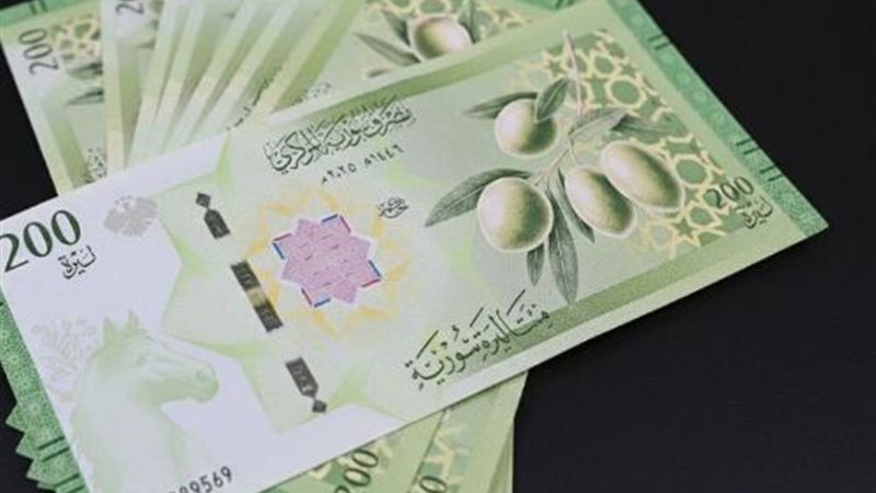 سعر الدولار في سوريا اليوم الأحد 26 أبريل 2026 قفزة جديدة أمام الليرة السورية وتحركات مفاجئة في السوق الموازي