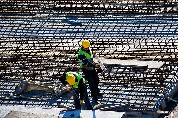 زيادة سعر طن حديد عز 641 جنيه أسعار الحديد والأسمنت اليوم الجمعة 17 أبريل 2026 في مصر.. تحركات جديدة في السوق تثير اهتمام المشترين والمقاولين