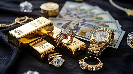 في محلات الصاغة سعر سبيكة ذهب 5 جرام BTC عيار 24 اليوم 18-4-2026 في مصر 2026.. هل هي أفضل استثمار للمبتدئين وكيف تحقق أرباحًا آمنة خطوة بخطوة