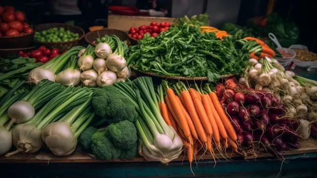 ارتفاع مفاجئ في الطماطم يلفت الأنظار.. أسعار الخضروات اليوم الإثنين 20 أبريل 2026 في سوق العبور وتحديثات شاملة لأسعار البطاطس والبصل والكوسة والليمون