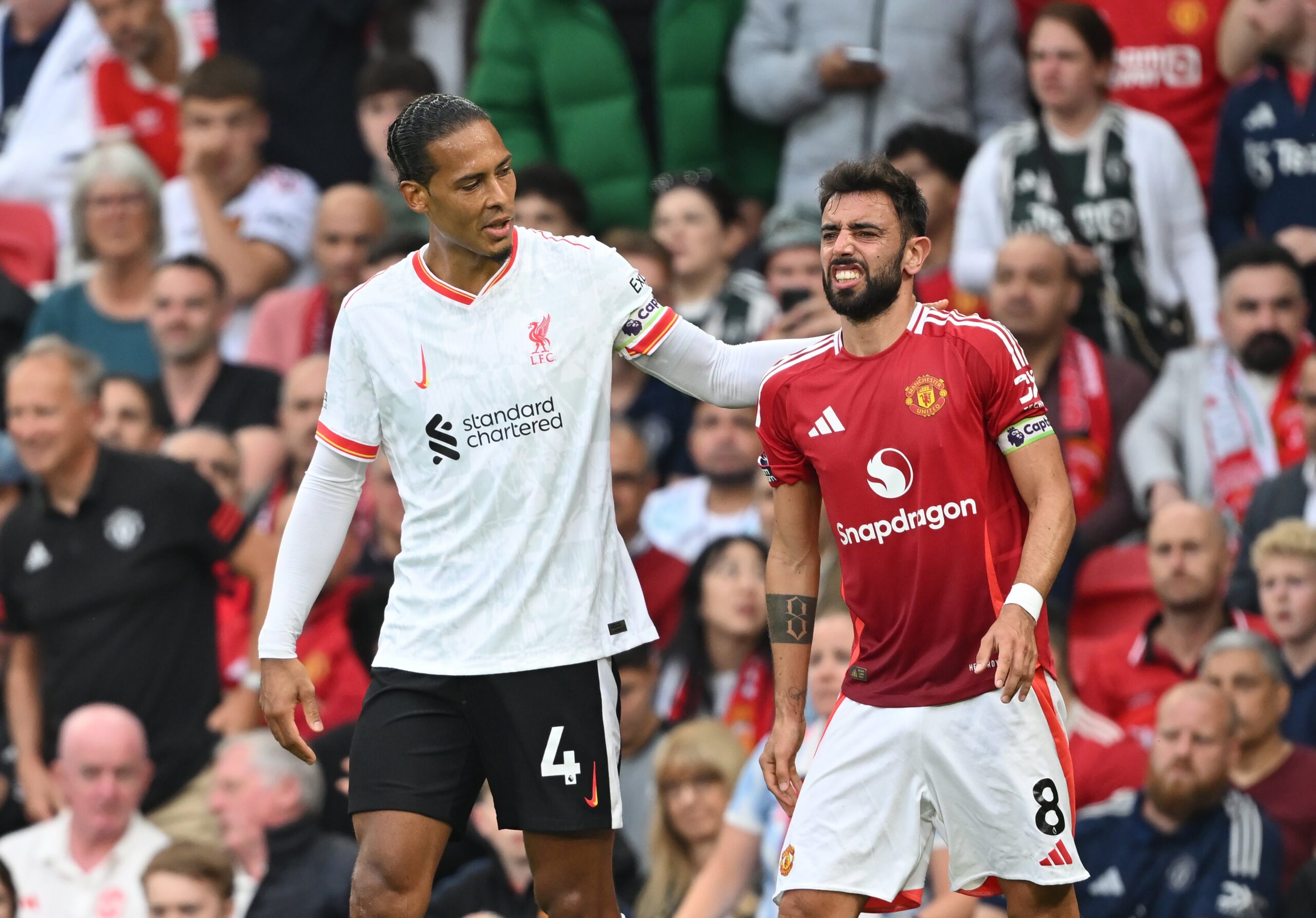 Liverpool vs Manchester United.. موعد مباراة ليفربول ضد مانشستر يونايتد اليوم الأحد 3 مايو 2026 في الدوري الإنجليزي والقنوات الناقلة والتشكيل المتوقع وترتيب الفريقين قبل قمة أولد ترافورد