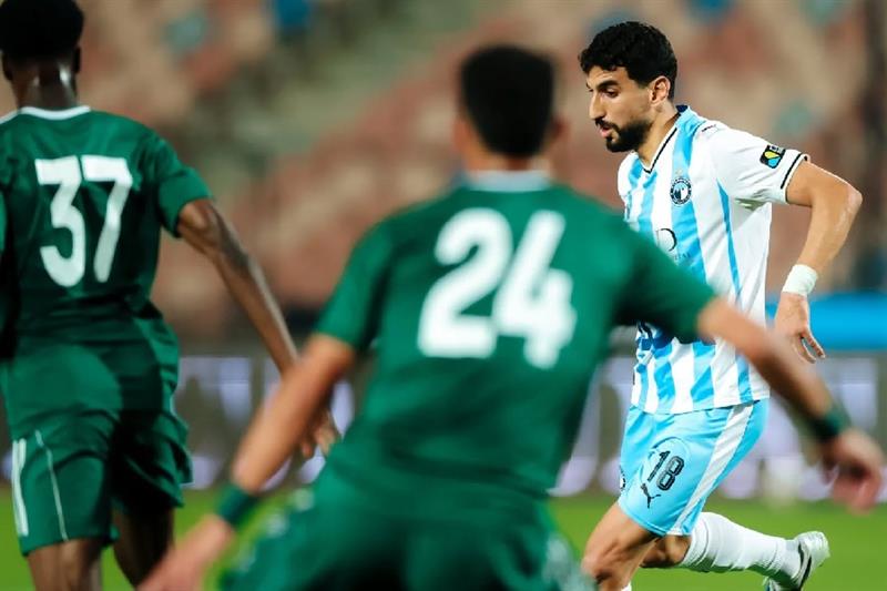 أين يمكنني مشاهدة نادى بيراميدز – سموحة؟.. بث مباشر مباراة بيراميدز ضد سموحة اليوم في الدوري المصري 2026.. زلاكة يشعل صراع اللقب واشتعال جدول الترتيب لحظة بلحظة