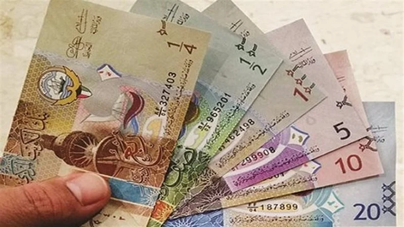 سعر الدينار الكويتي في البنك الأهلي المصري وبنك الإسكندرية اليوم الإثنين 11 مايو 2026 أمام الجنيه المصري في البنوك.. تحديث لحظي شامل وأعلى وأقل سعر
