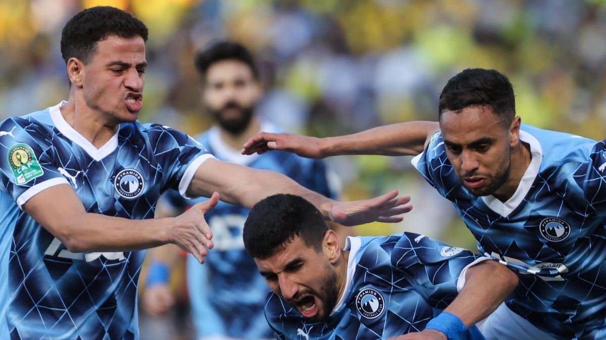 بث مباشر مباراة بيراميدز وإنبي لحظة بلحظة في الدوري المصري 2026.. بيراميدز يحسم المواجهة 3-2 حتى الدقيقة 80 وسط ضغط إنبي وفرص ضائعة في الشوط الثاني